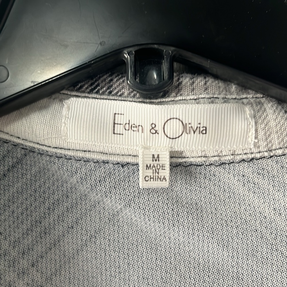 ***BOGO*** Eden & Olivia plaid button-up w/lace up back - Picture 5 of 6
